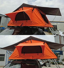 Off Road 4 Orang Roof Top Tent Mudah Perakitan 233 * 140 * 123cm Ukuran Dalam