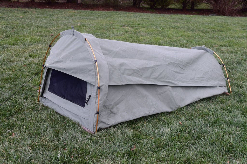 Aksesori 4WD Canvas Swag Tent Dengan Aluminium Alloy Atau Tiang Fiberglass