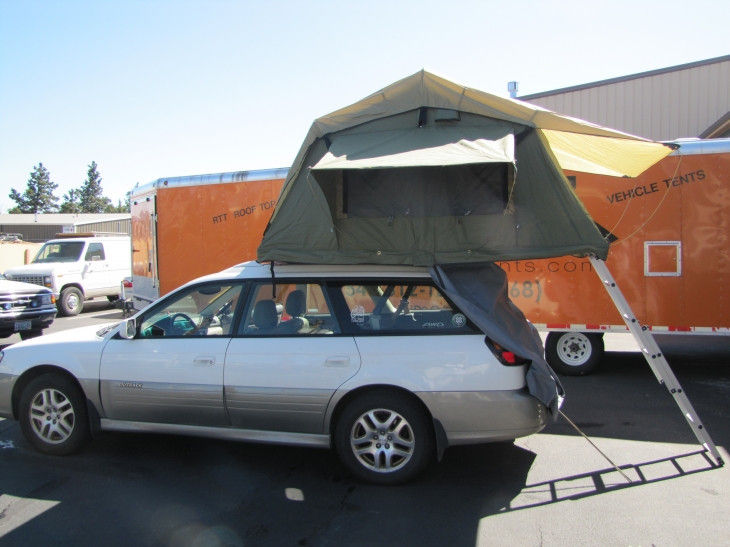 Ultralight Pop Up Roof Top Tent Struktur Satu Kamar Untuk Bermain Camping Lucu