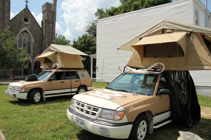 Ultralight Pop Up Roof Top Tent Struktur Satu Kamar Untuk Bermain Camping Lucu