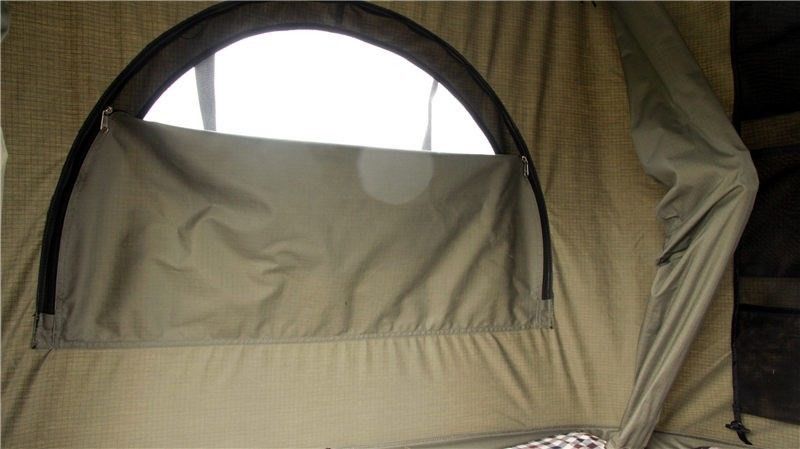 Petualangan Off Road Camping Fiber Glass Hard Shell Roof Top Tent HG125